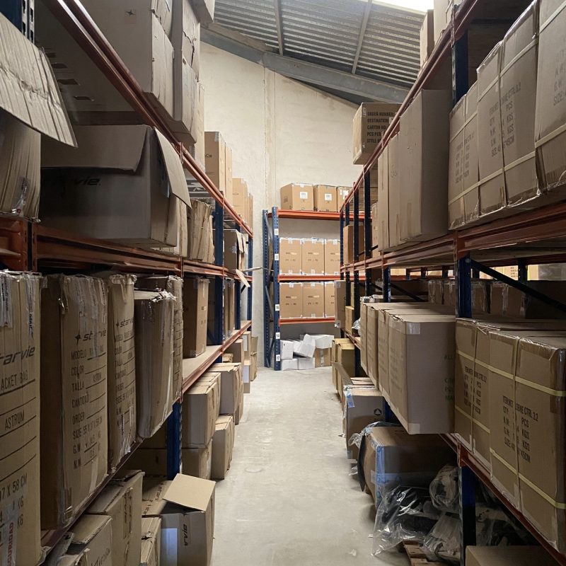 almacen material padel al por mayor